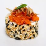 Ролл тар-тар с лососем